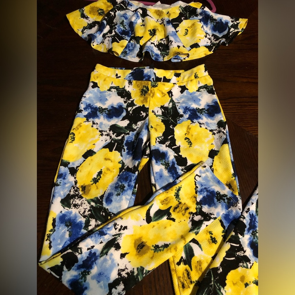 K TOO - 2 Piece Set - Picture 10 of 10